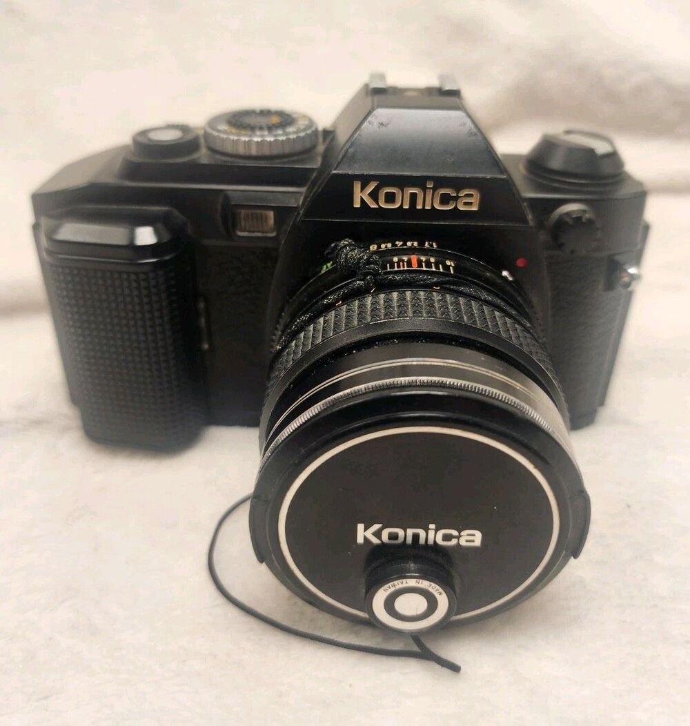 Vintage Konica FS-1 35mm SLR Analog Film Camera Body Parts- Not Tested